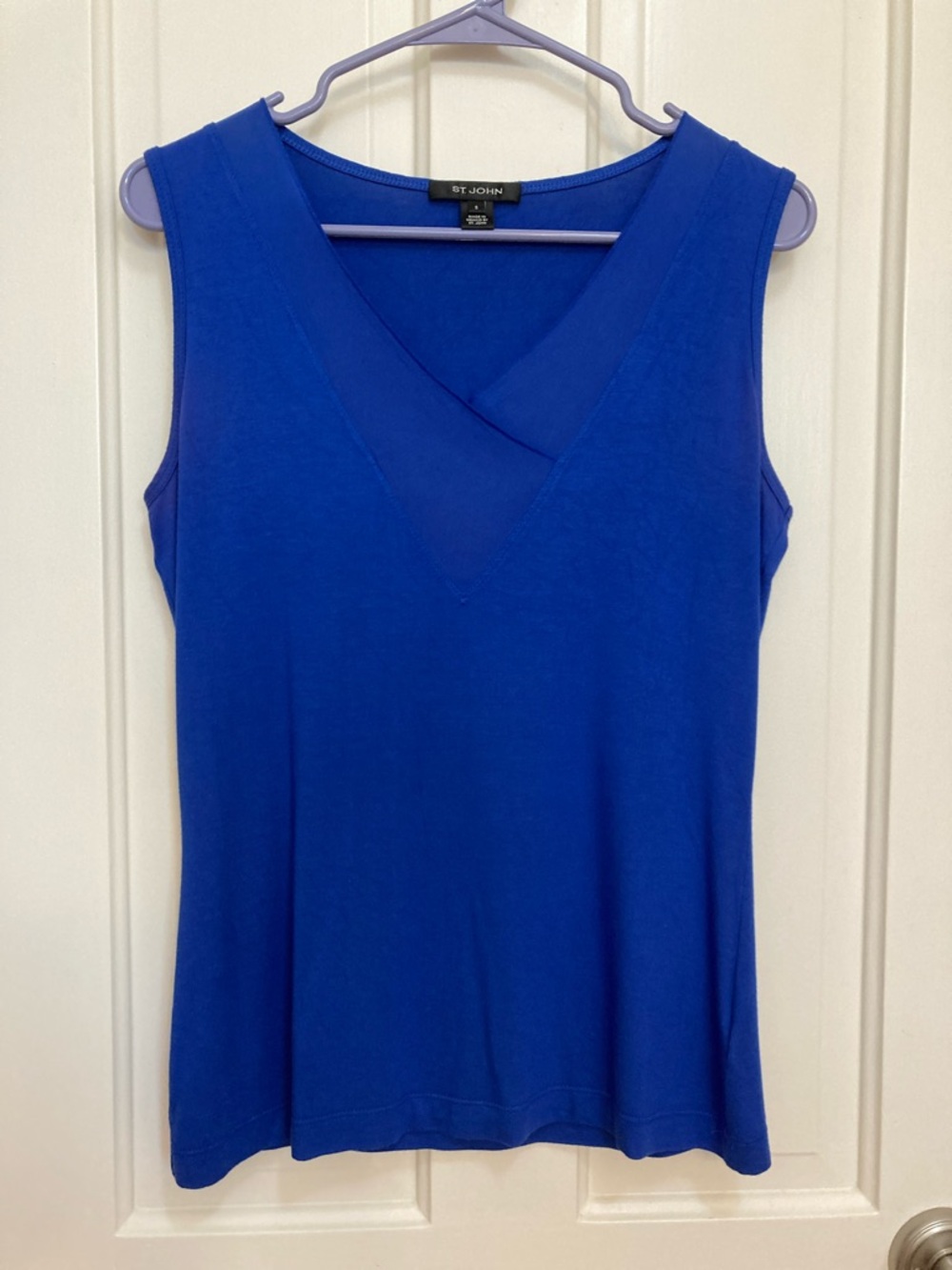 St John blue sleeveless top